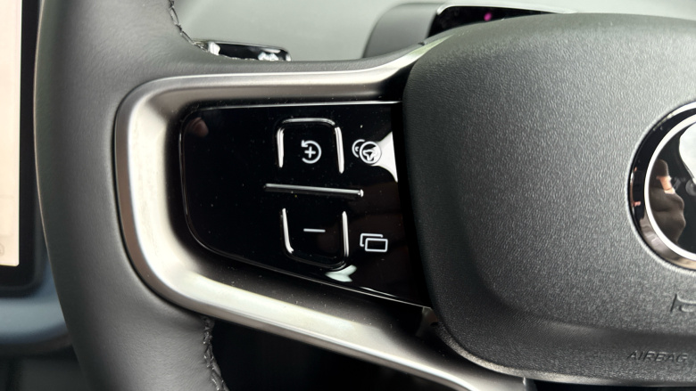 Volvo EX30 315kW Twin Motor Performance Plus 69kWh 5dr Auto Electric Estate